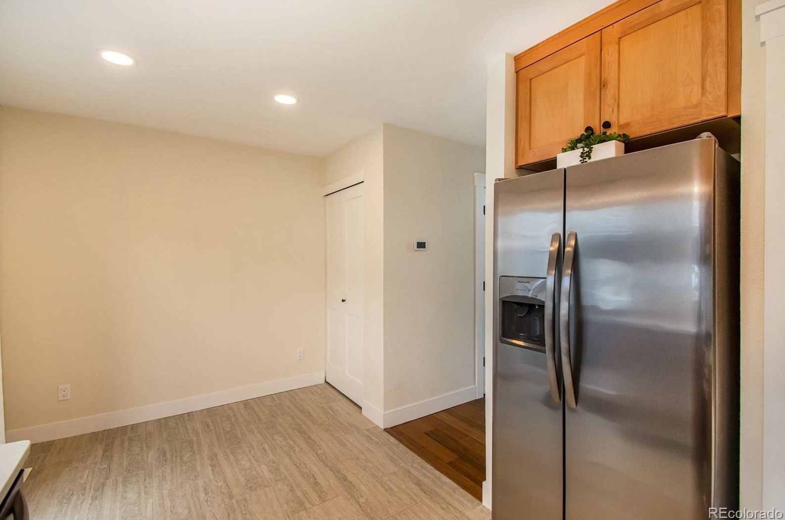 938 Summer Dr, Littleton CO  80126-4801 exterior