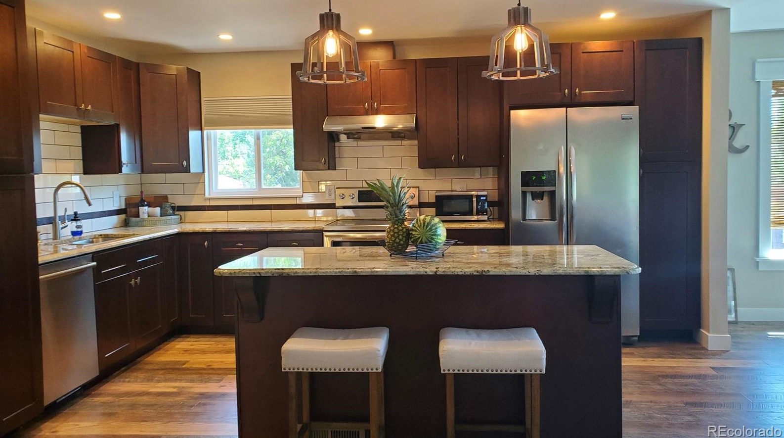 8354 Brentwood St, Littleton CO  80128-6116 exterior