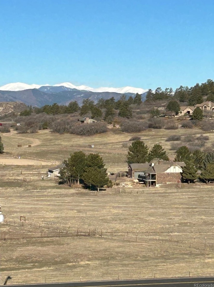 3232 Country Club Pkwy, Castle Rock CO  80108-8300 exterior