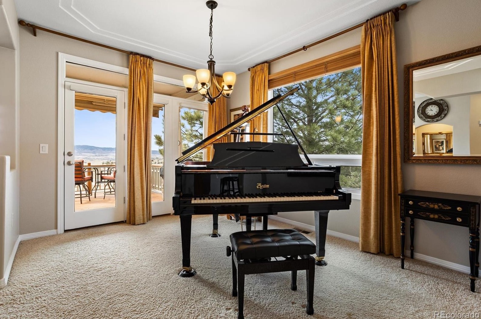 3232 Country Club Pkwy, Castle Rock CO  80108-8300 exterior