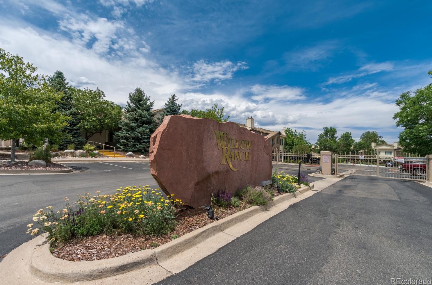 5405 Dover St, Littleton CO  80123-0704 exterior