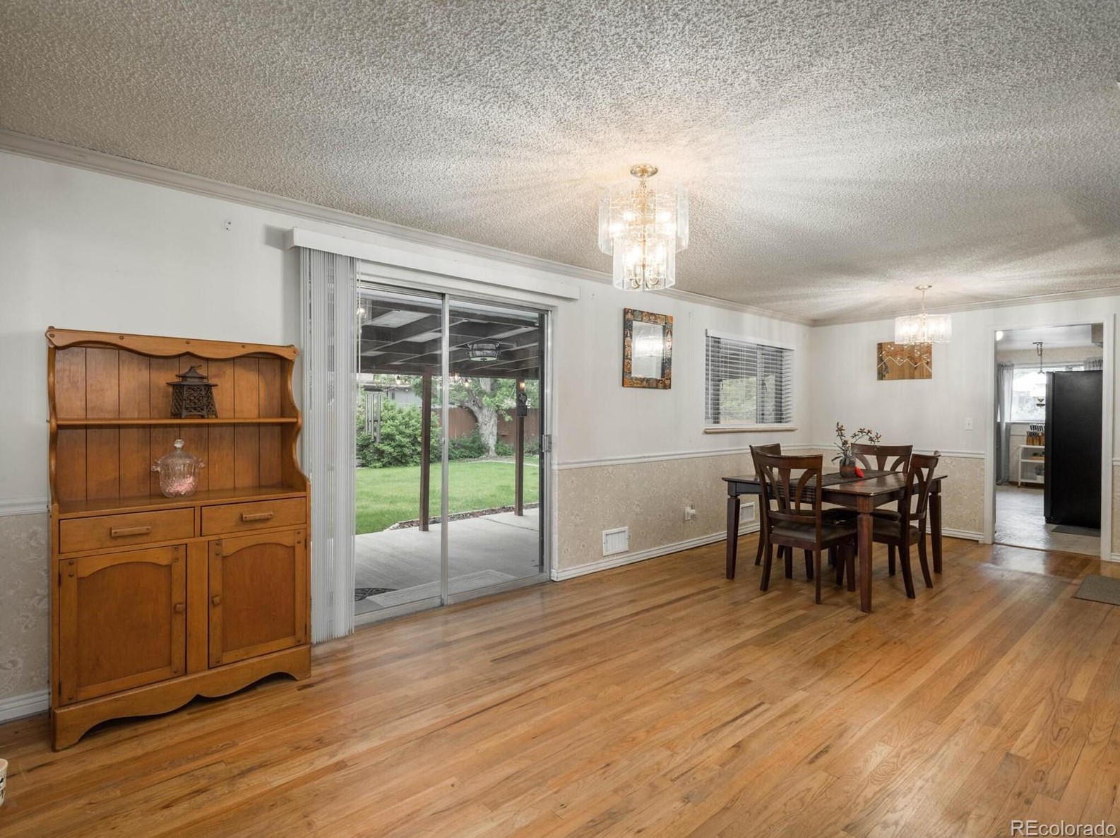 6592 Pearl St, Littleton CO  80121-2342 exterior