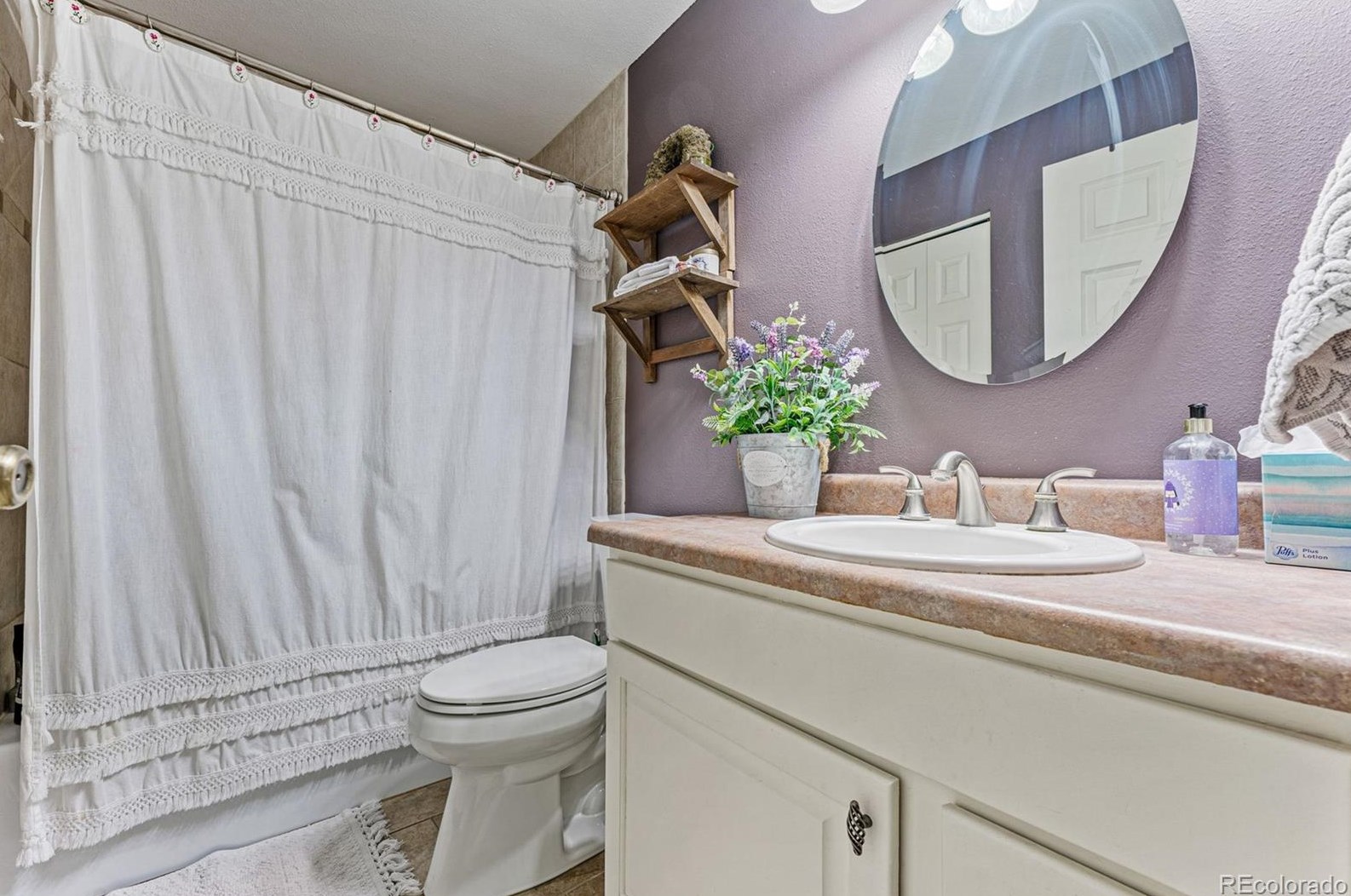 5603 Yank Ct, Littleton CO  80127-2188 exterior