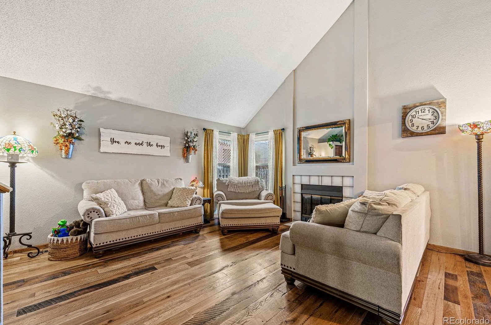 5603 Yank Ct, Littleton CO  80127-2188 exterior