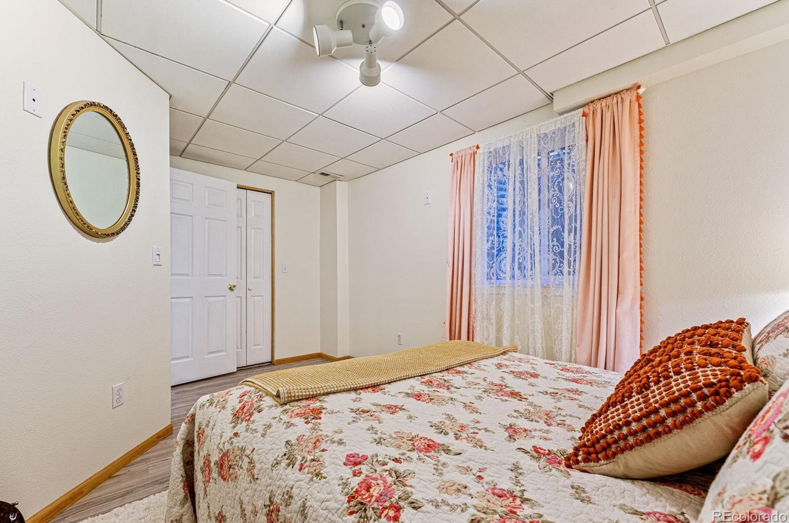 5603 Yank Ct, Littleton CO  80127-2188 exterior