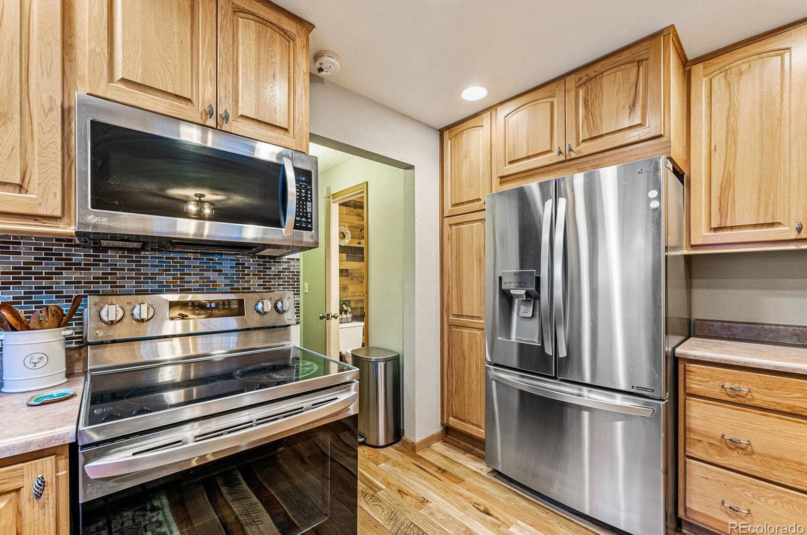 5603 Yank Ct, Littleton CO  80127-2188 exterior