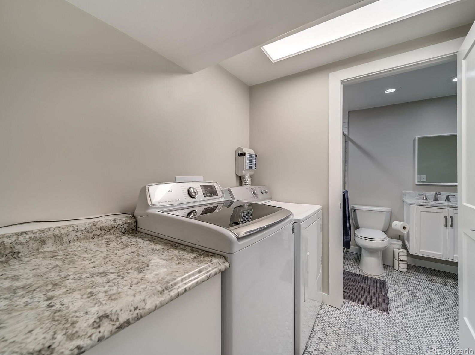 6324 Xavier Ct, Arvada CO  80003-6626 exterior
