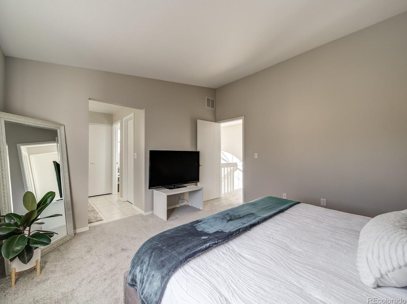 6324 Xavier Ct, Arvada CO  80003-6626 exterior