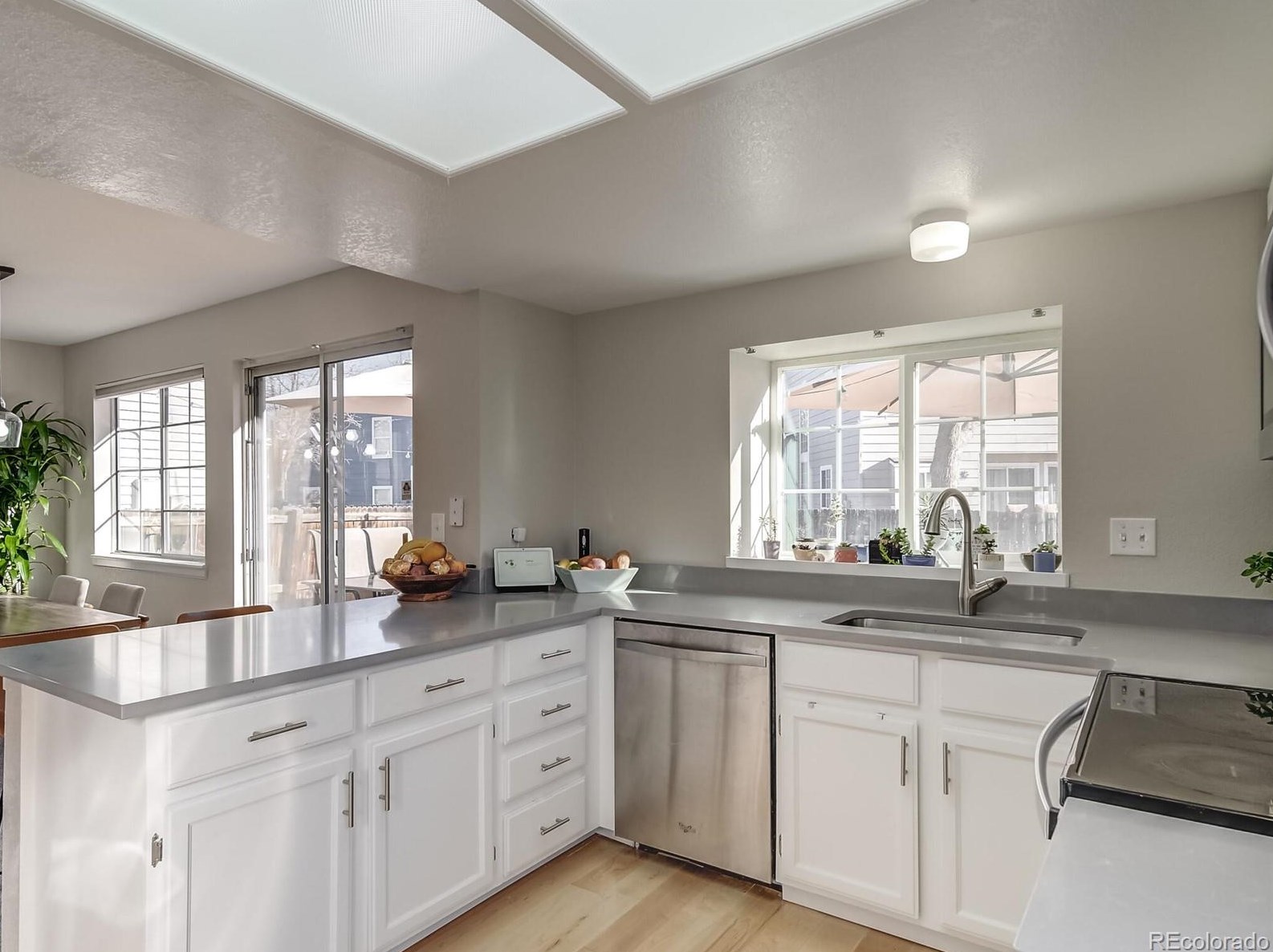6324 Xavier Ct, Arvada CO  80003-6626 exterior