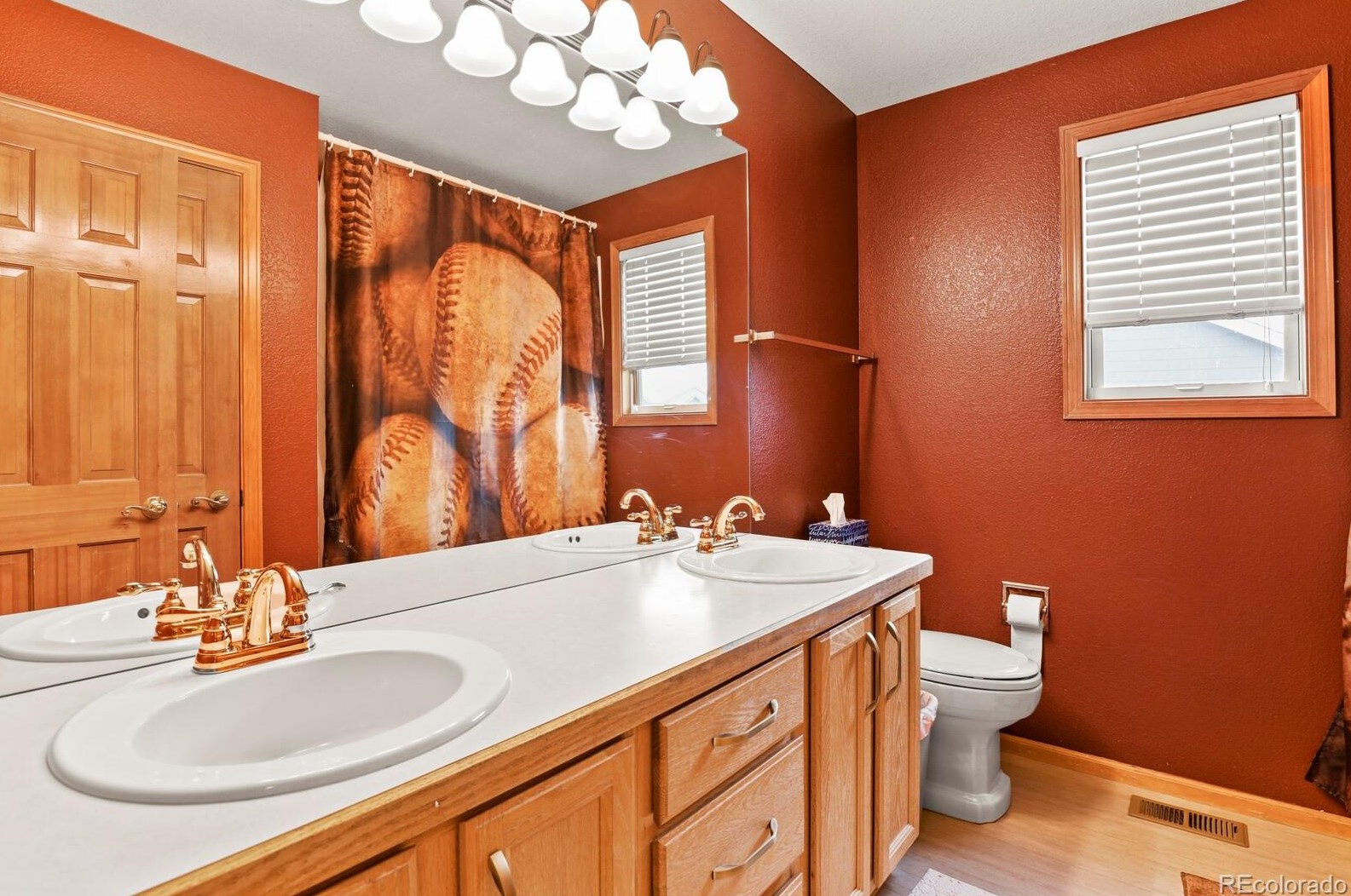 9948 Cottoncreek Dr, Littleton CO 80130-3823 exterior