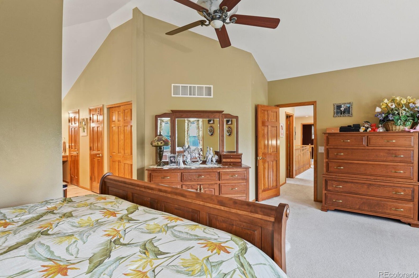 9948 Cottoncreek Dr, Littleton CO 80130-3823 exterior