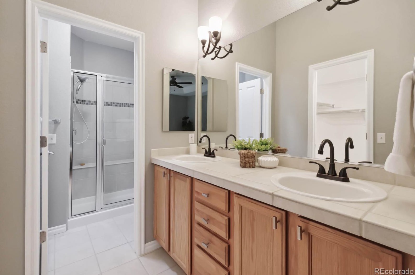 3142 Spearwood Dr, Littleton CO  80126-7561 exterior