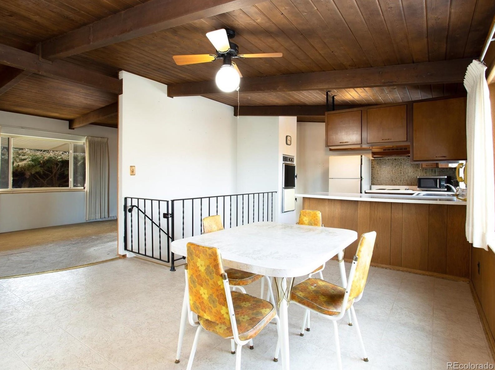 5220 Meade St, Littleton CO 80123-1744 exterior