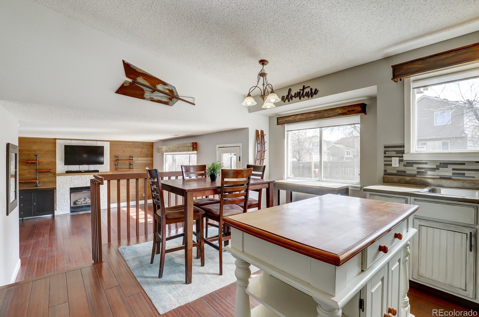 4356 Bennington Ave, Castle Rock CO  80104-8581 exterior