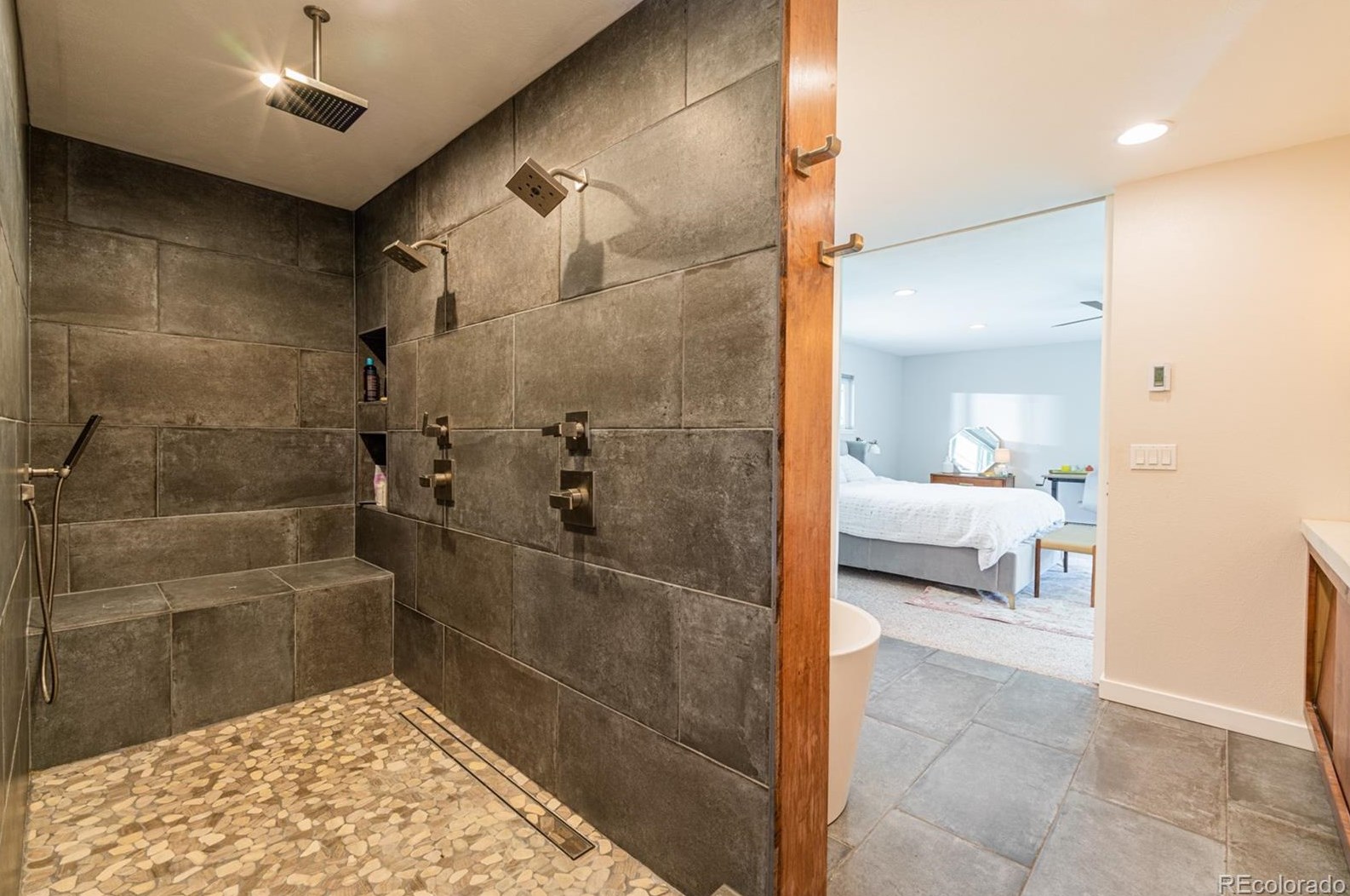 520 Aberdeen Ave, Littleton CO 80120-2711 exterior