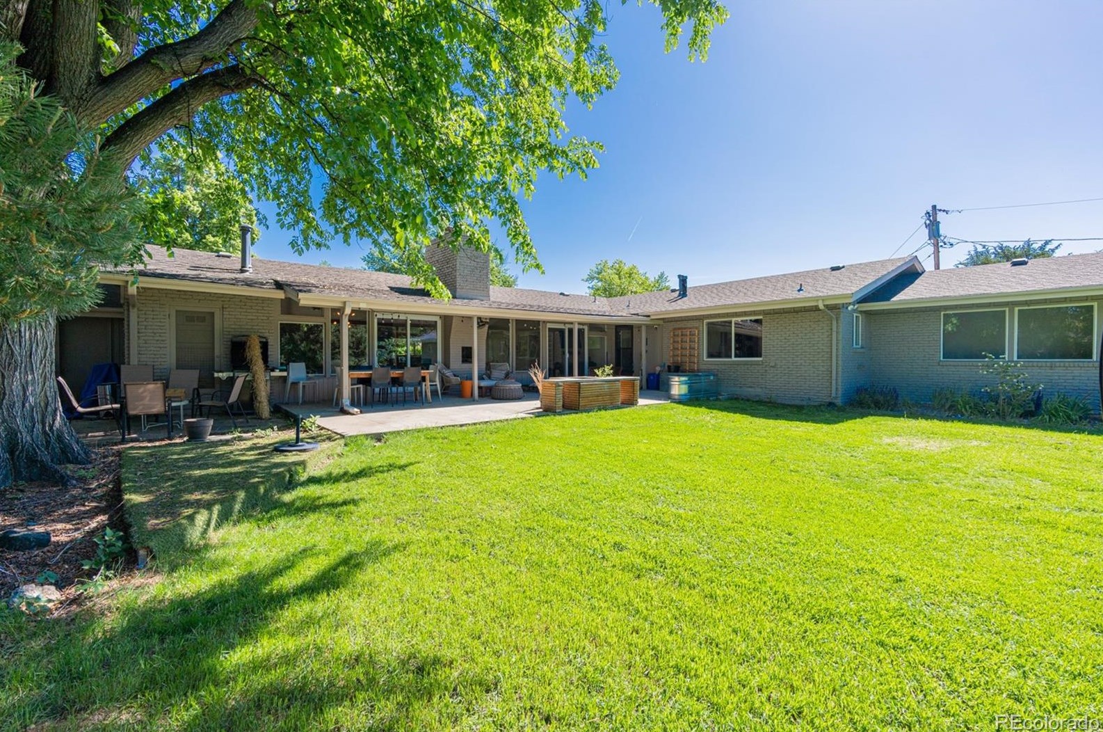 520 Aberdeen Ave, Littleton CO 80120-2711 exterior