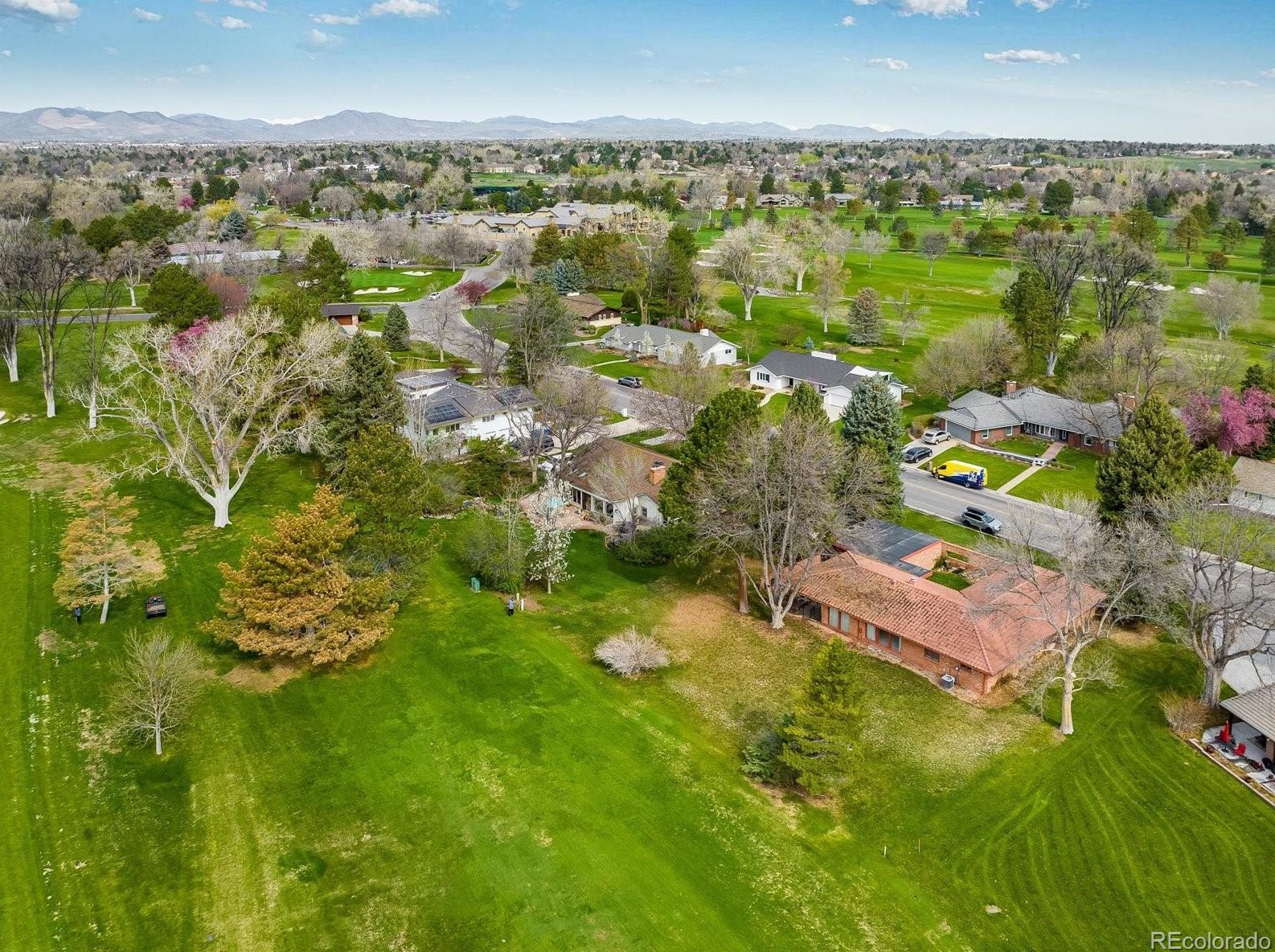 26 Fairway Ln, Littleton CO 80123-6664 exterior