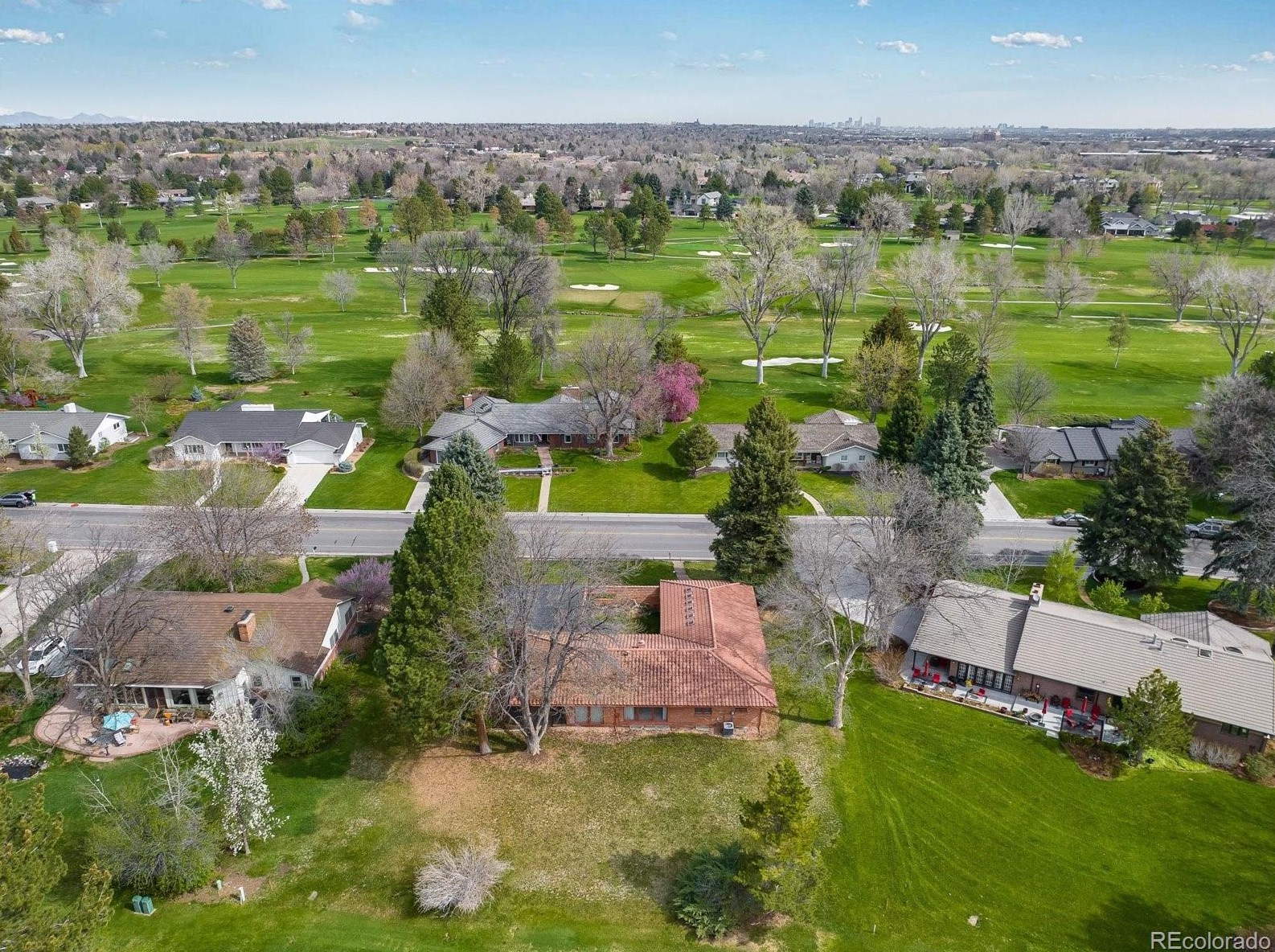 26 Fairway Ln, Littleton CO 80123-6664 exterior