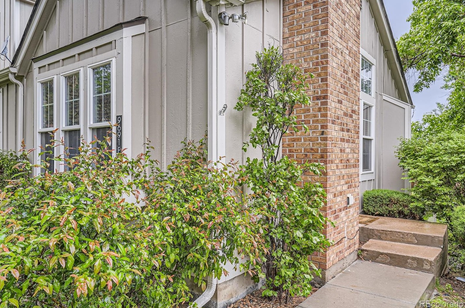 9691 Chatfield Ave, Littleton CO 80128-9224 exterior