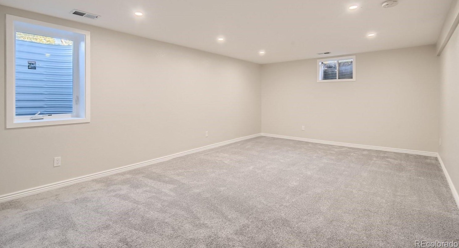 5161 Quarles Dr, Littleton CO  80128-6417 exterior