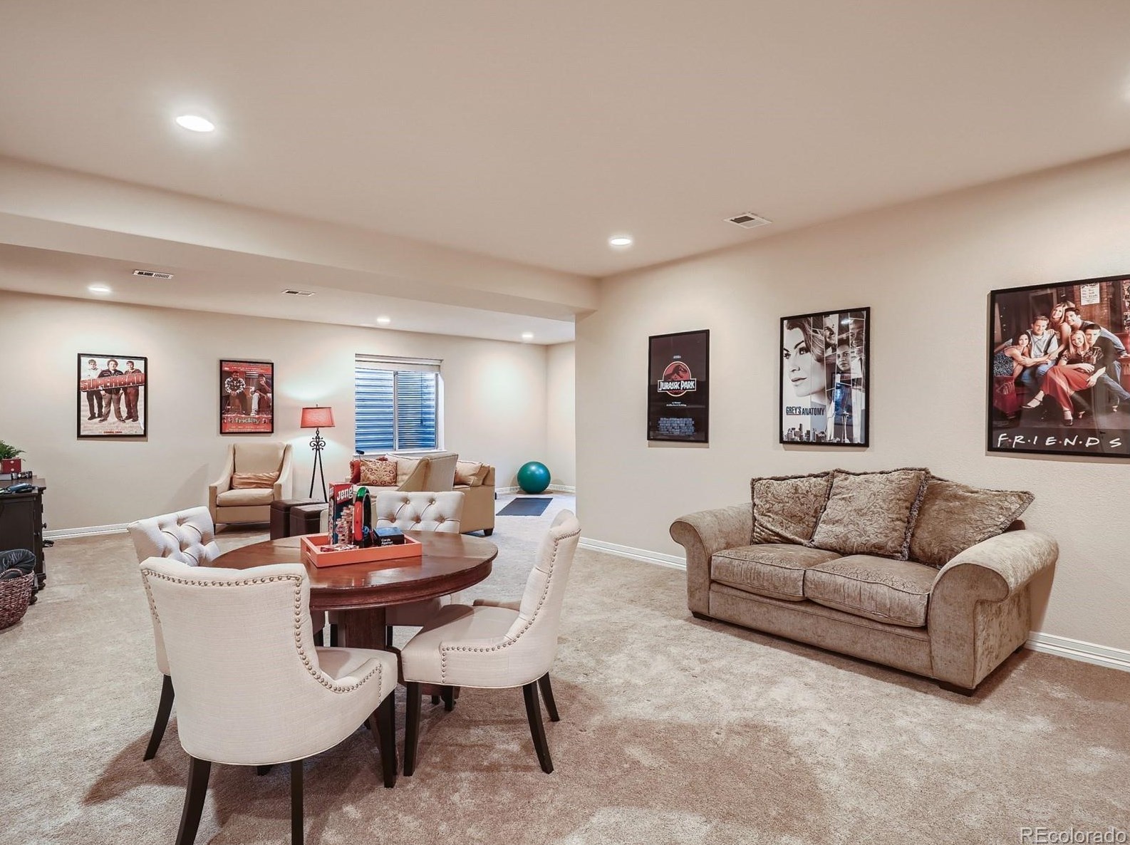 9670 Sunset Hill Dr, Littleton CO 80124-6719 exterior