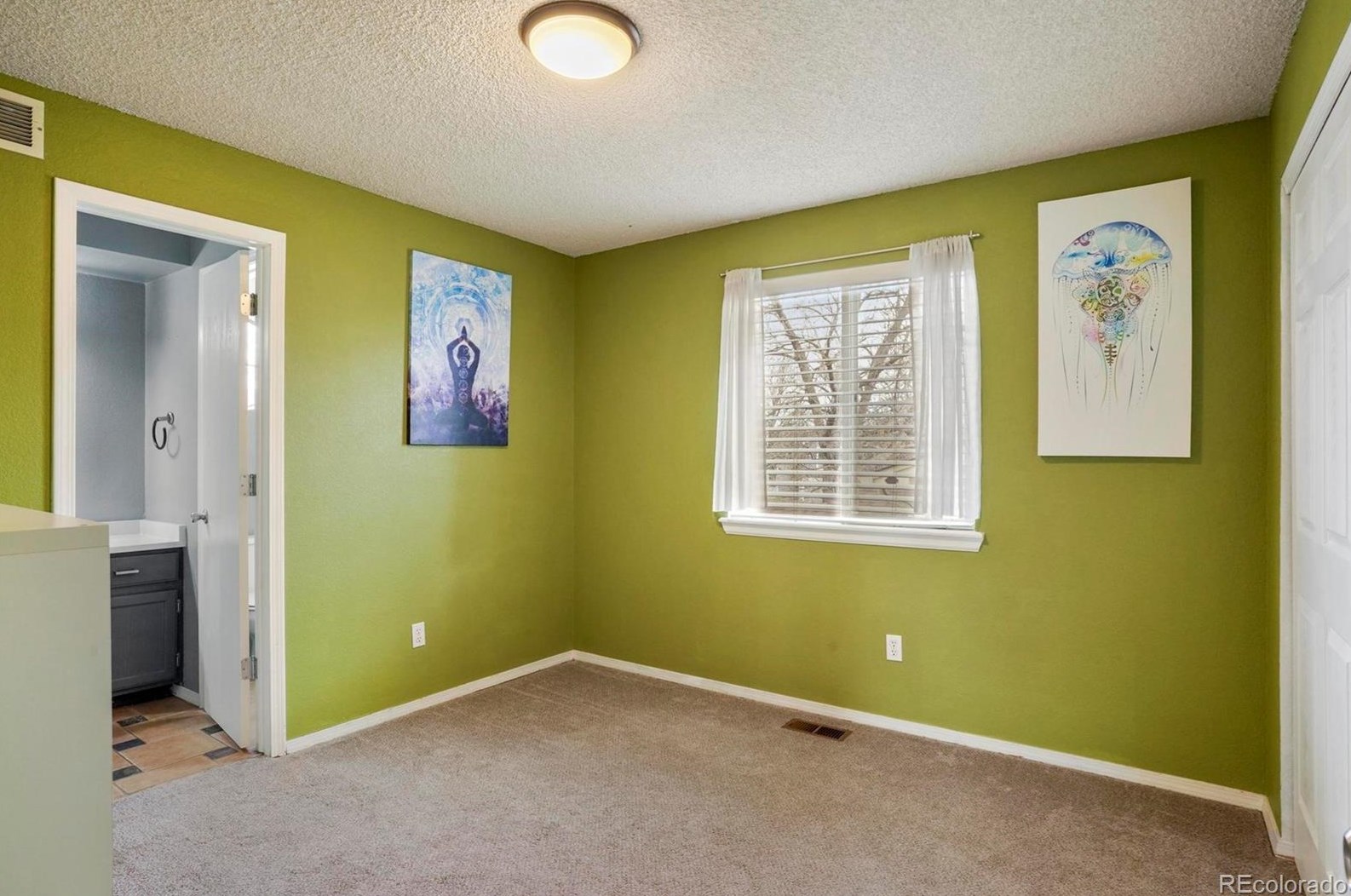 8526 Upham Way, Littleton CO  80128-6364 exterior