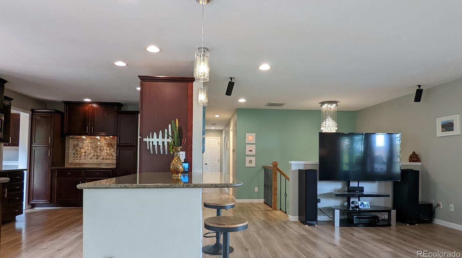 6533 Big Horn Trl, Littleton CO 80125-9091 exterior