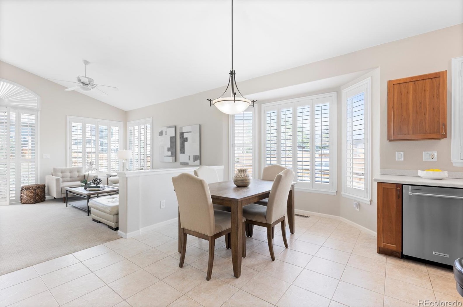 9275 Desert Willow Rd, Littleton CO  80129-5719 exterior