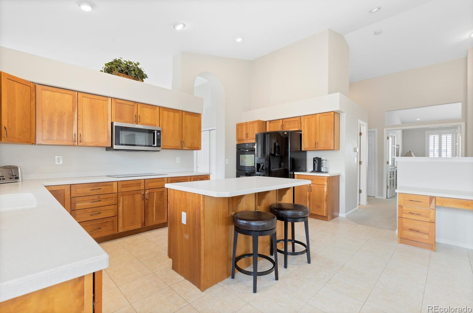 9275 Desert Willow Rd, Littleton CO  80129-5719 exterior