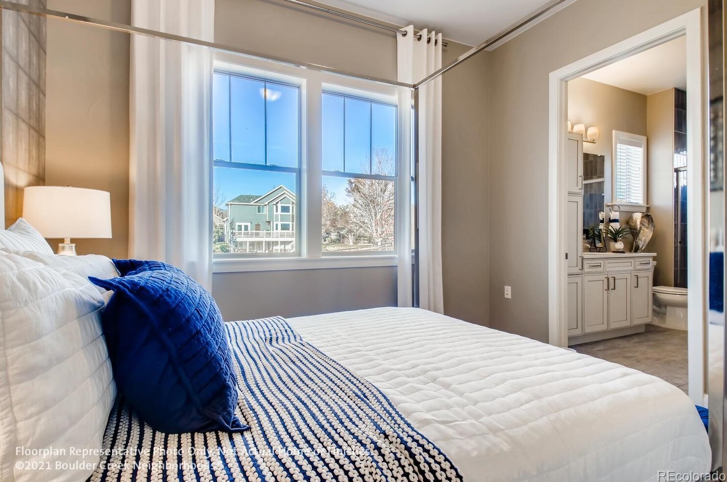 10232 Cooper Dr, Littleton CO 80127-4863 exterior