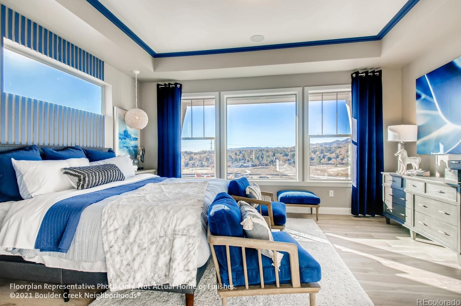 10232 Cooper Dr, Littleton CO 80127-4863 exterior