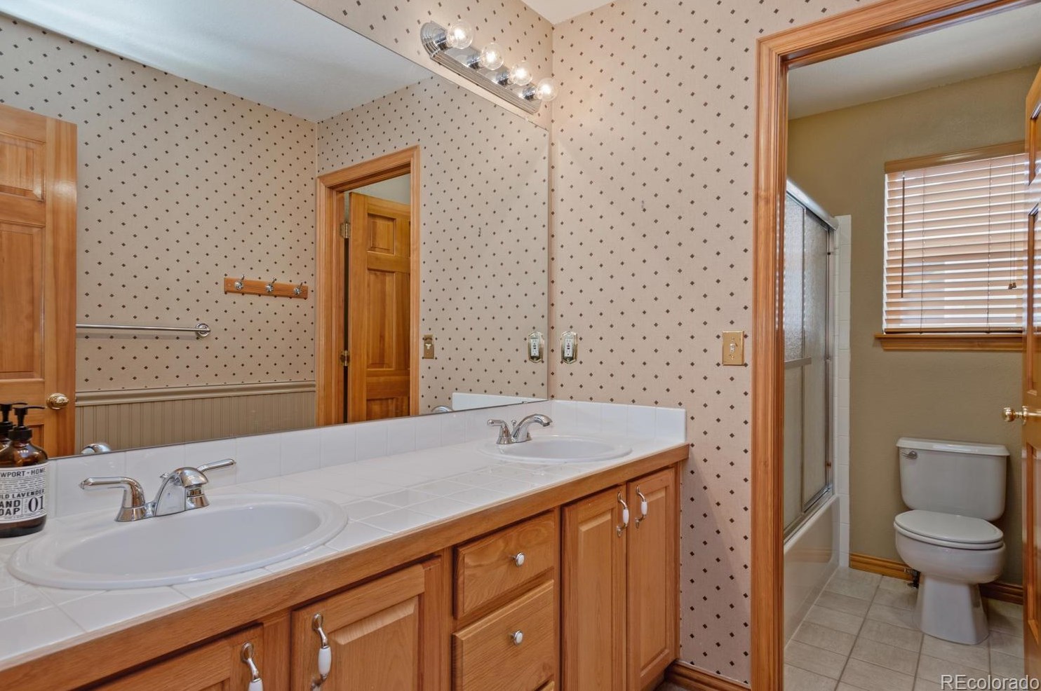 6466 Long Dr, Littleton CO  80123-5147 exterior