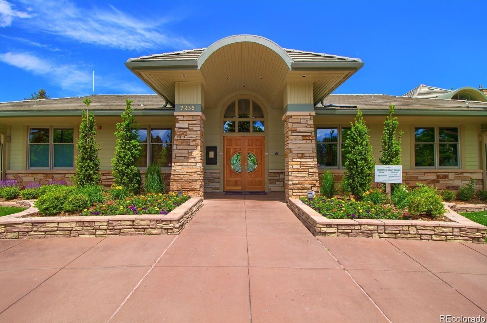 6466 Long Dr, Littleton CO  80123-5147 exterior