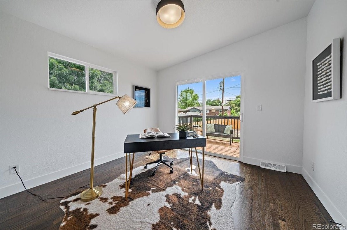 6060 Ames St, Arvada CO  80003-5214 exterior