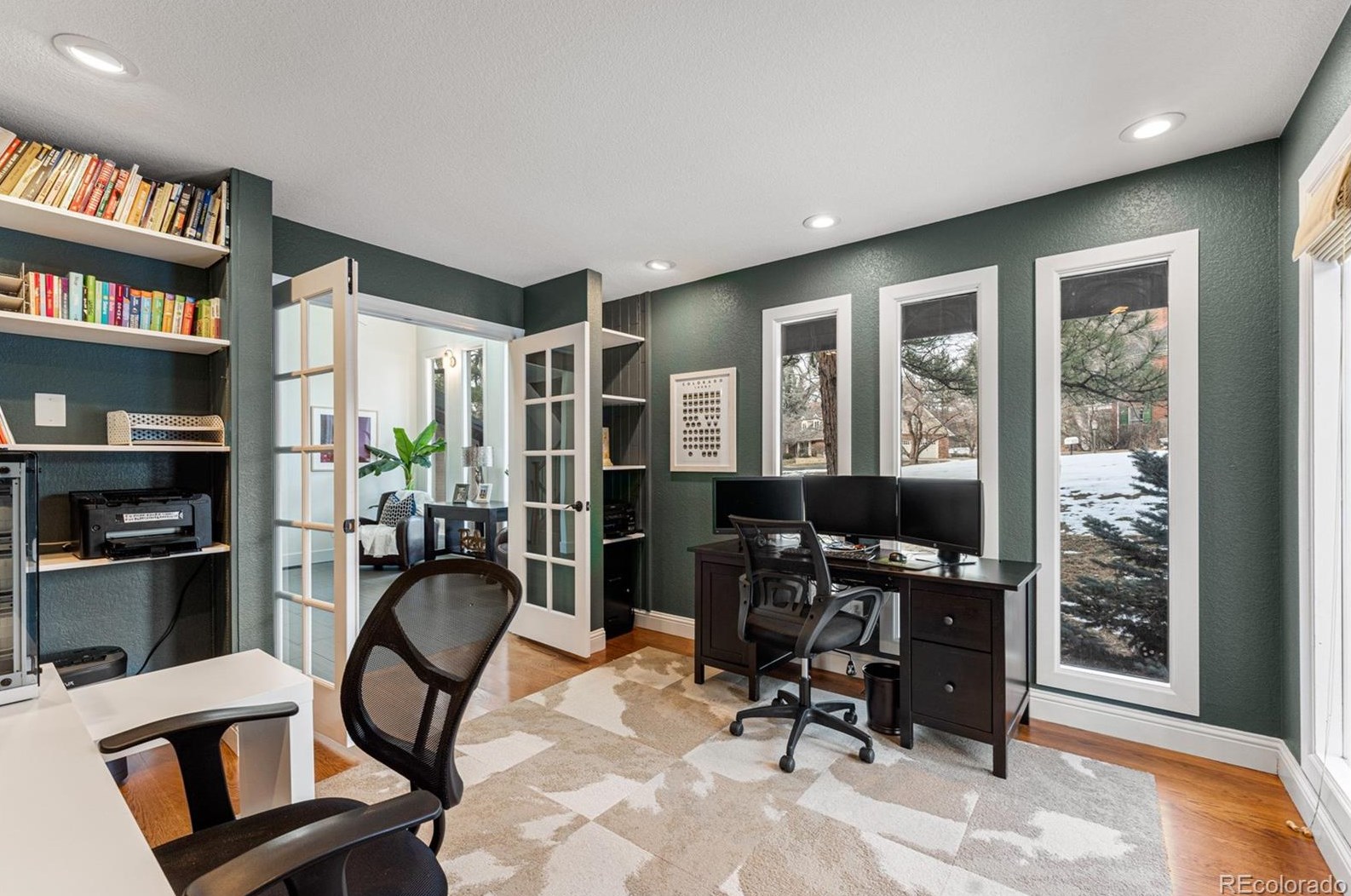 1498 Green Oaks Dr, Littleton CO 80121-1327 exterior