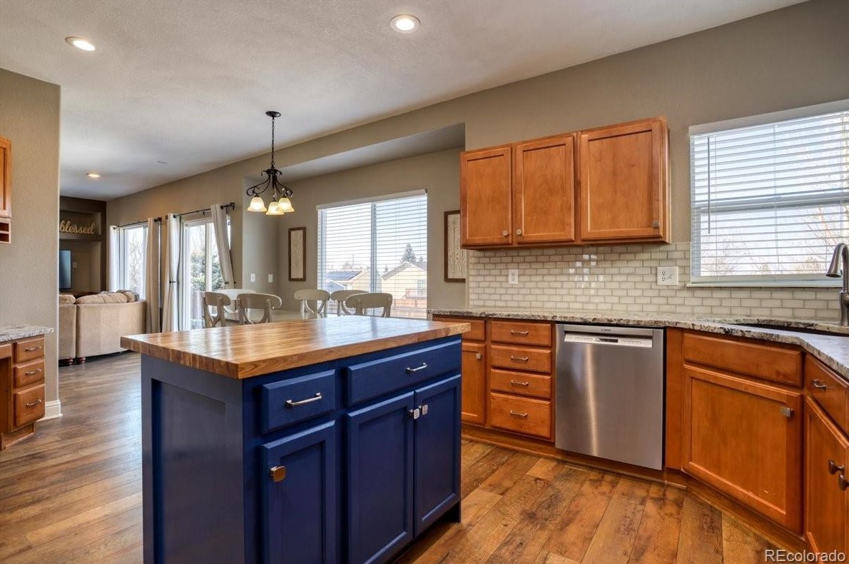 5365 Lost Mdw Trl, Castle Rock CO 80104-5233 exterior