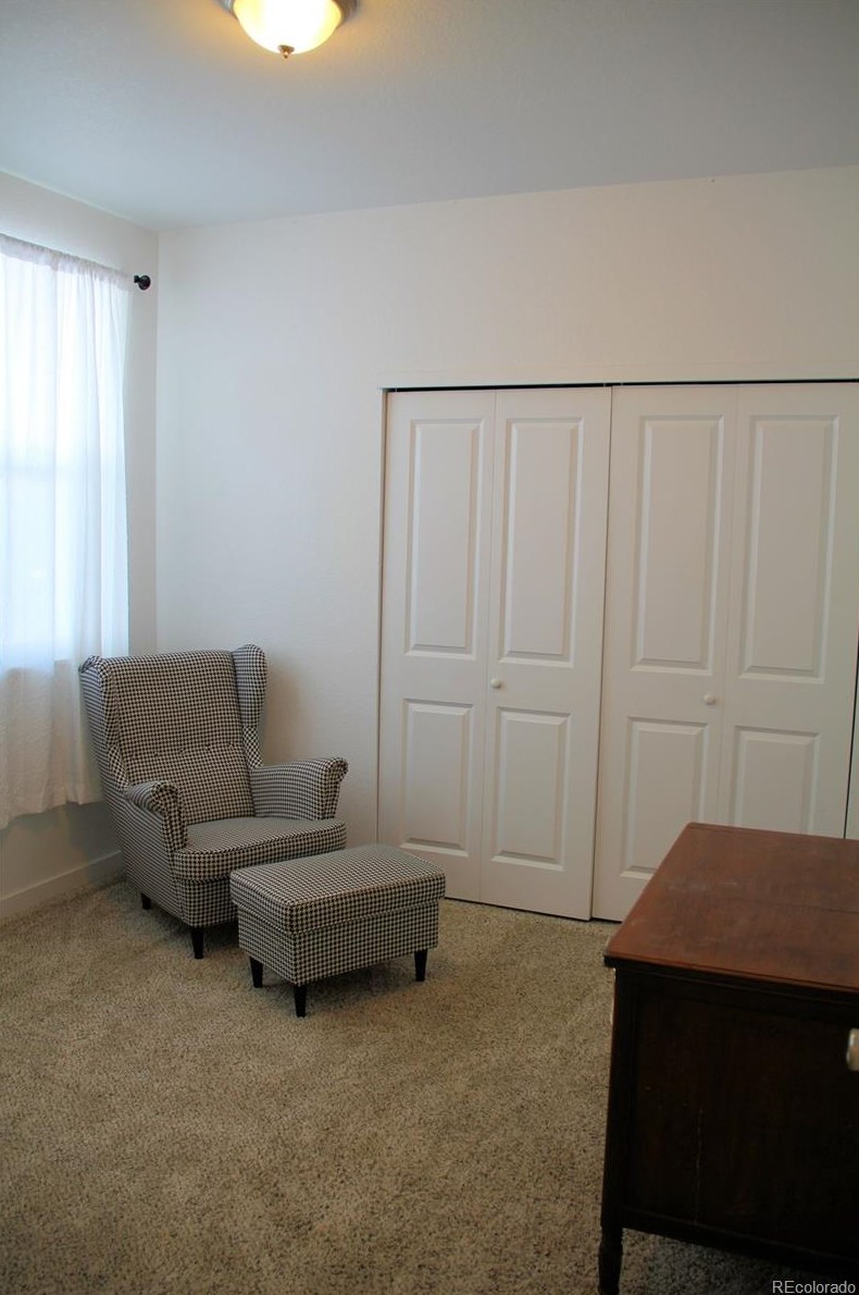 519 2nd Ave, Deer Trail CO  80105-8012 exterior