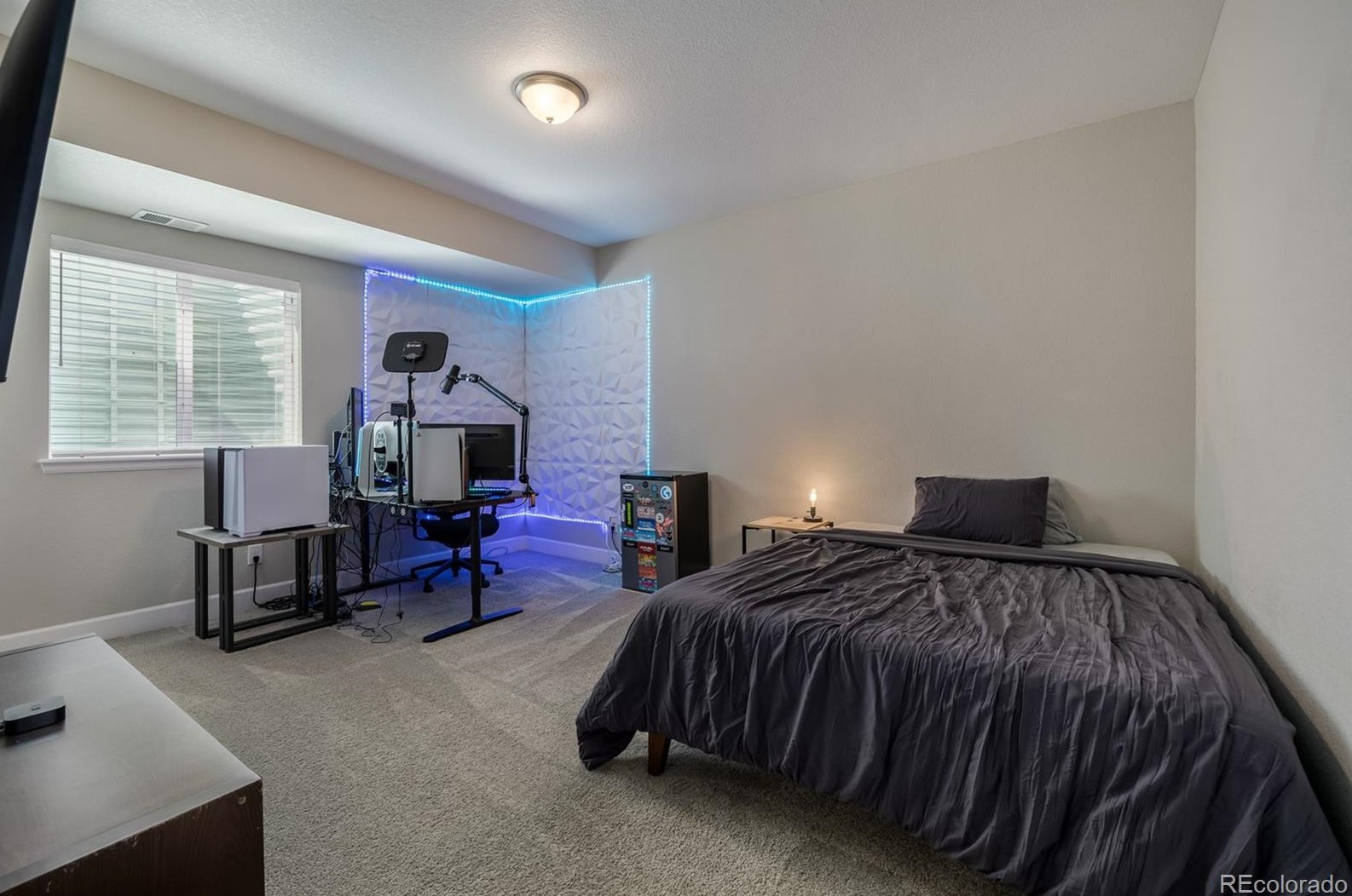 2547 Hillcroft Ln, Castle Rock CO  80104 exterior