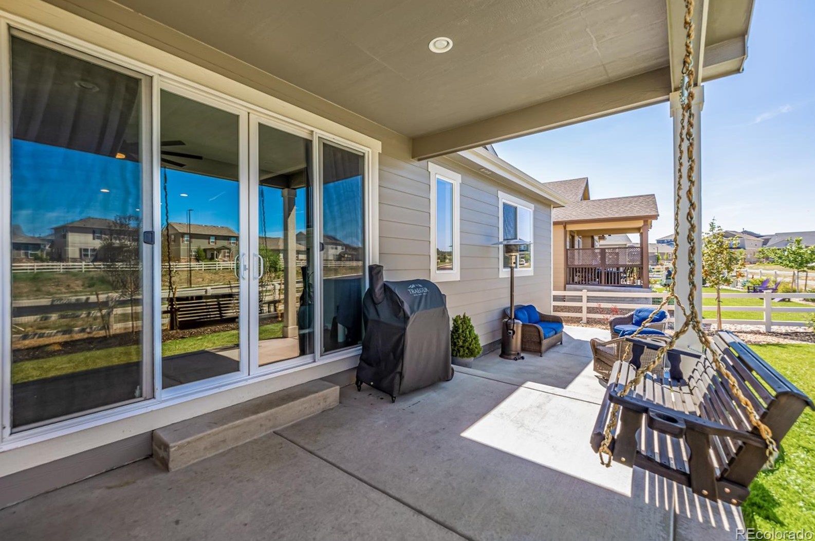 2547 Hillcroft Ln, Castle Rock CO  80104 exterior