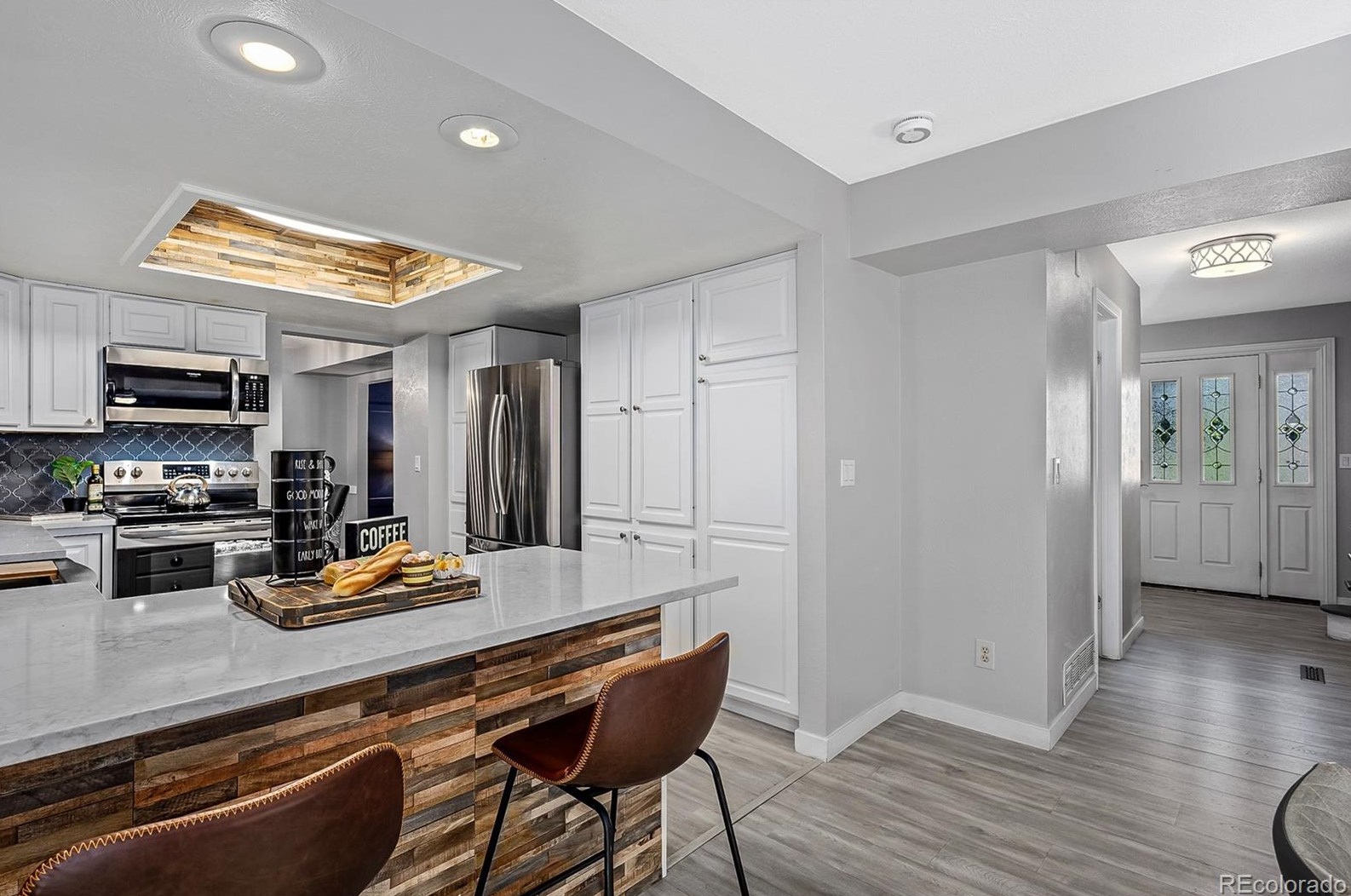 8137 Downing St, Littleton CO  80122-8306 exterior