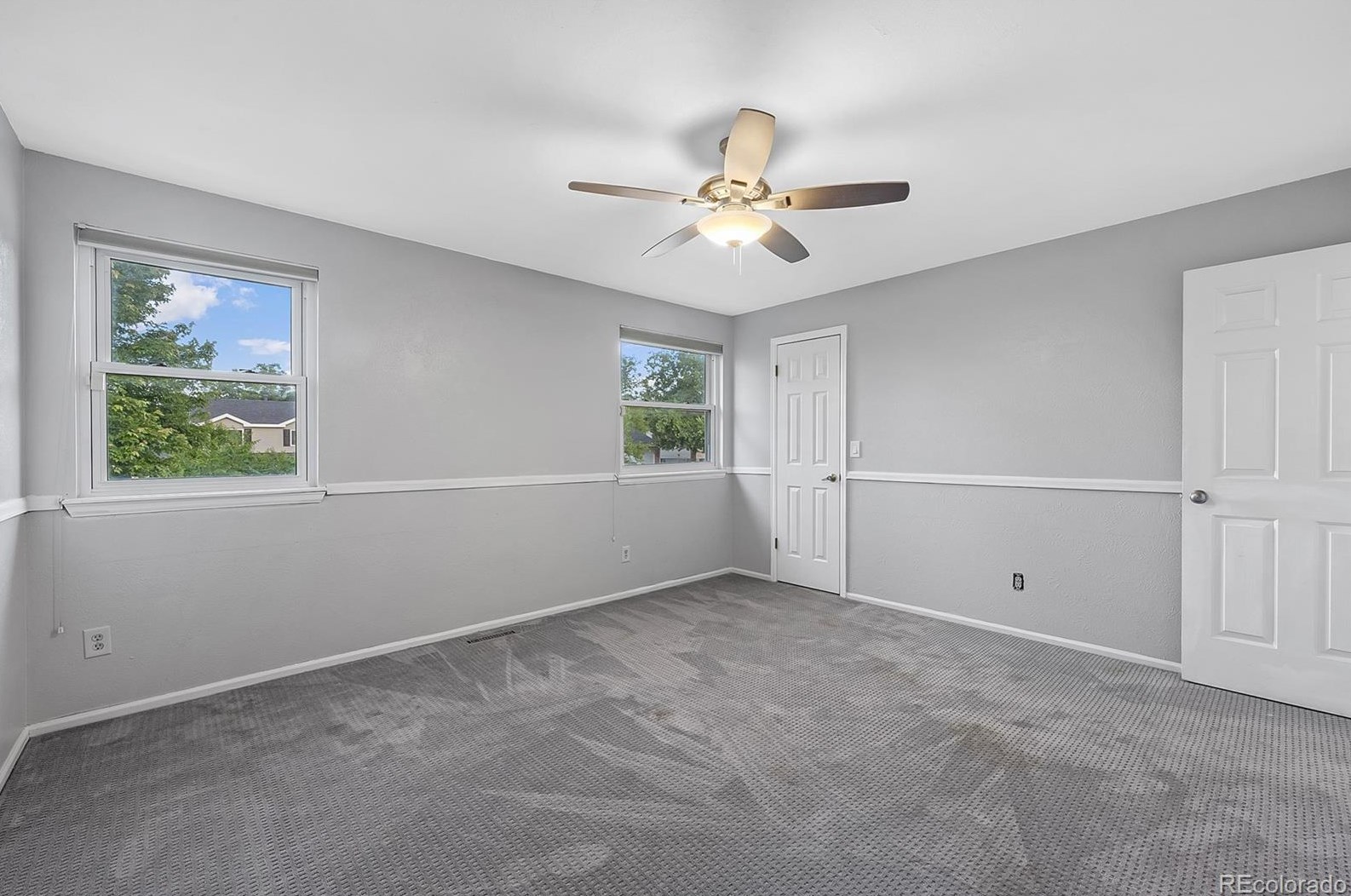 8137 Downing St, Littleton CO  80122-8306 exterior