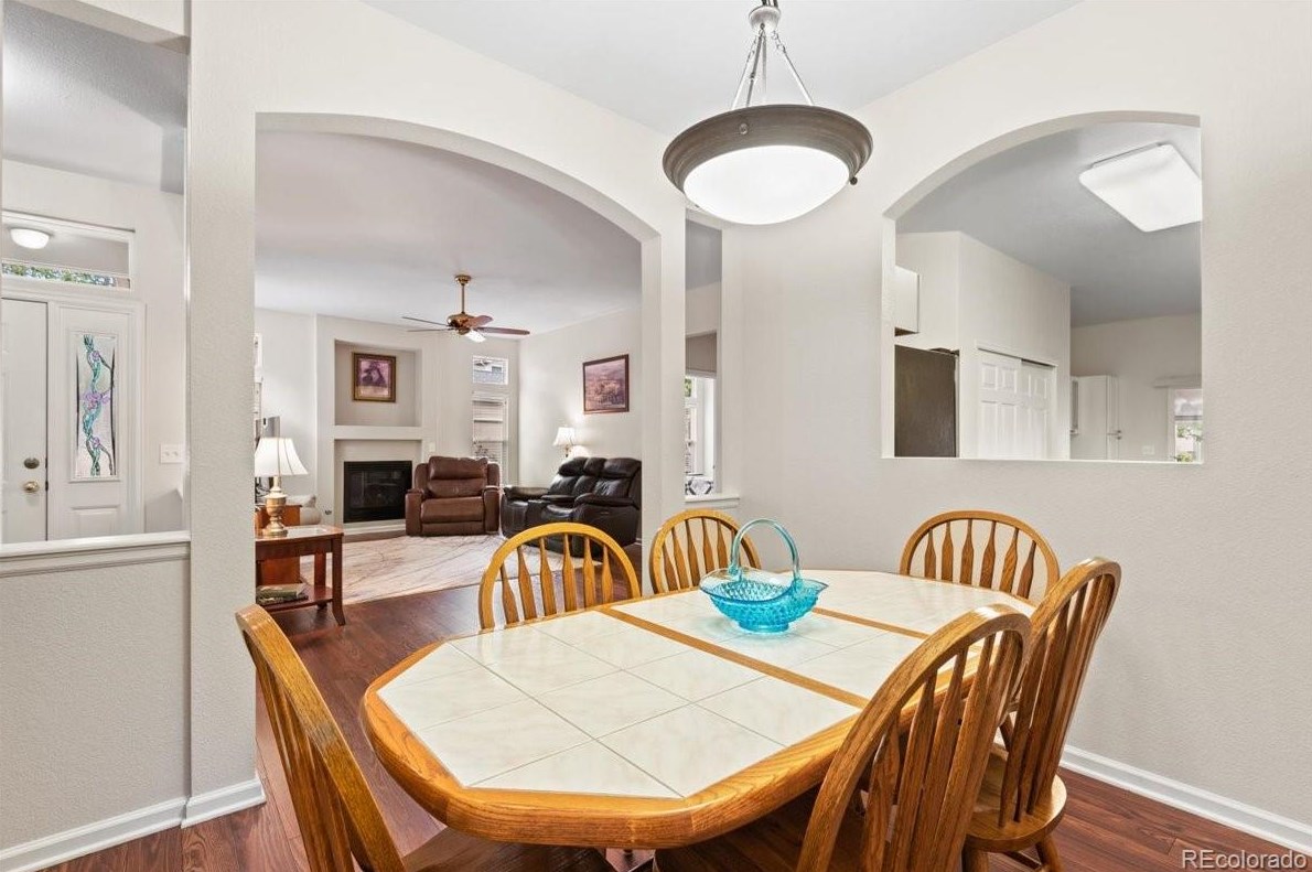 128 Sterne Pkwy, Littleton CO 80120-3839 exterior