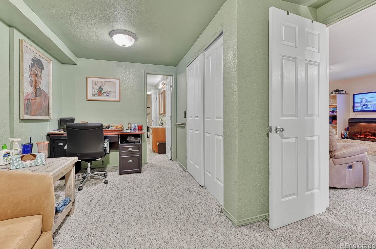 6832 Swadley Ct, Arvada CO  80004-2562 exterior