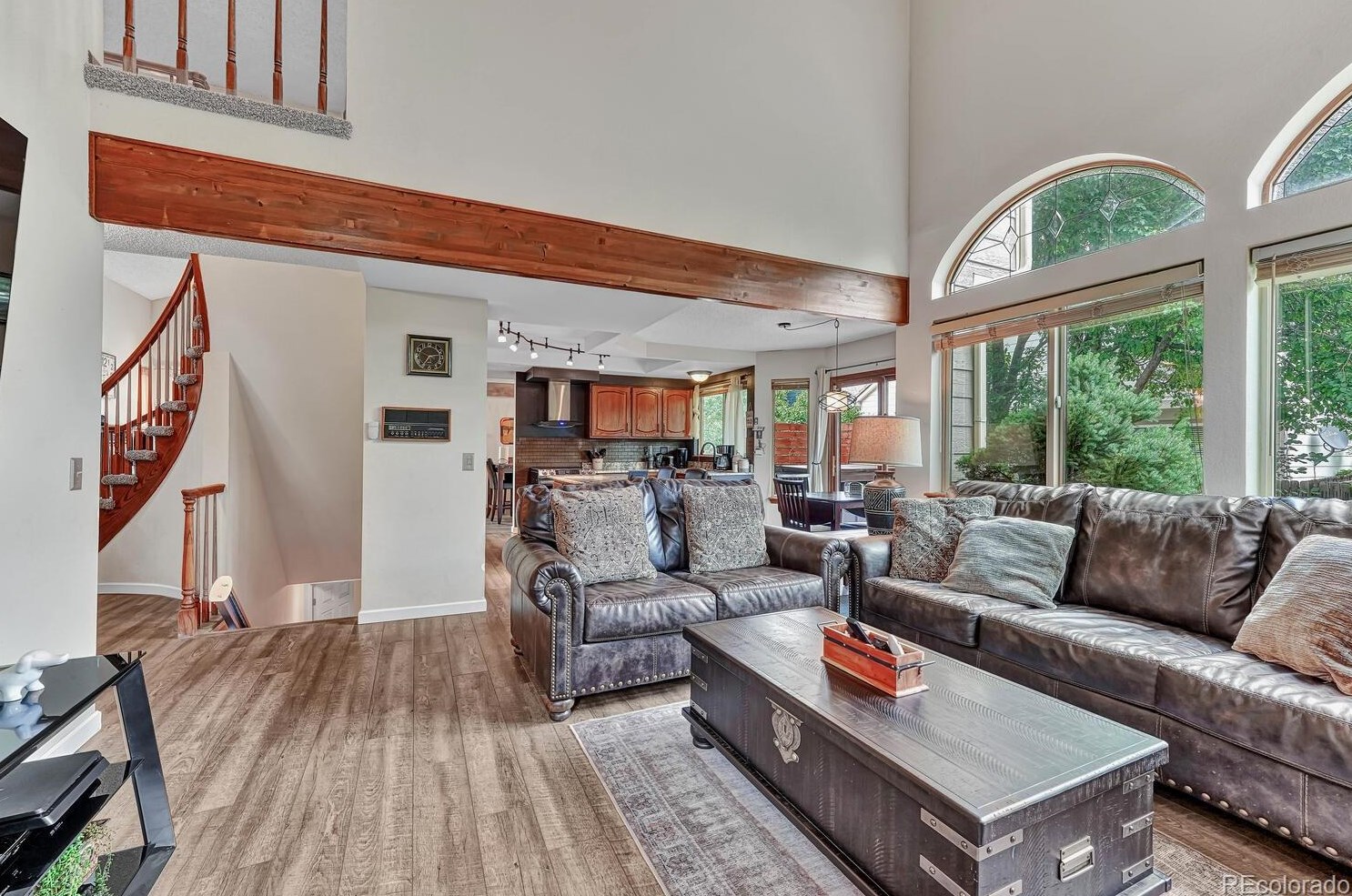 6832 Swadley Ct, Arvada CO  80004-2562 exterior