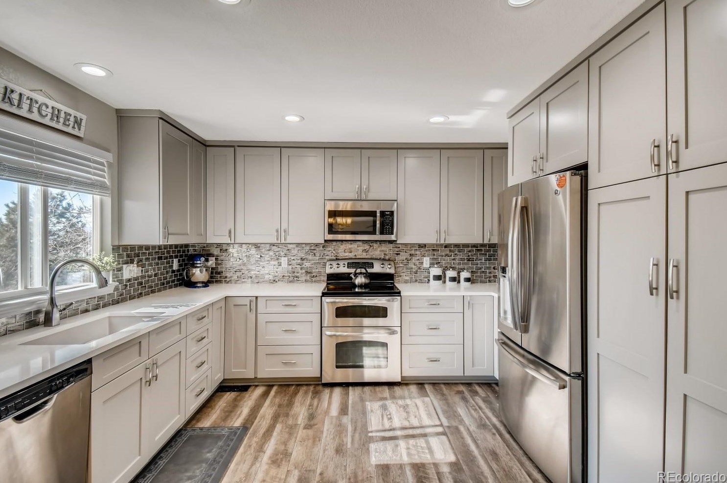 9369 Wolfe St, Littleton CO 80129-5766 exterior