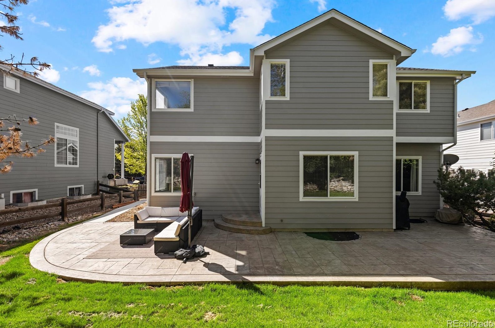 8155 Briar Cliff Dr, Castle Rock CO  80108-8215 exterior