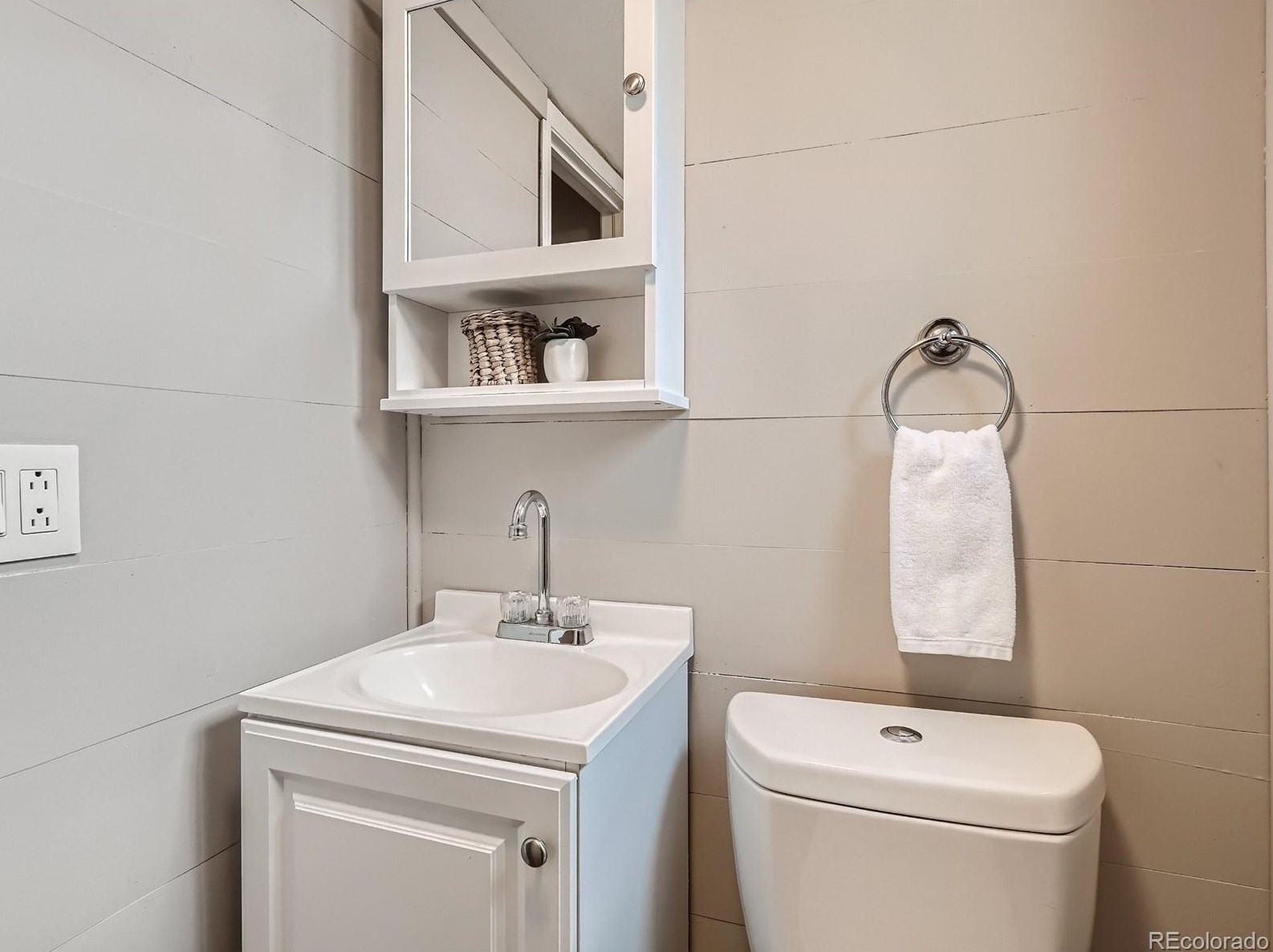 7370 Otis Ct, Arvada CO  80003-3140 exterior