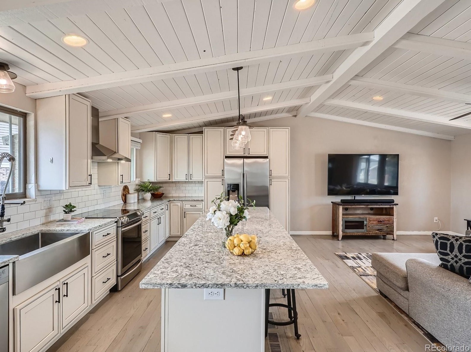 7370 Otis Ct, Arvada CO  80003-3140 exterior