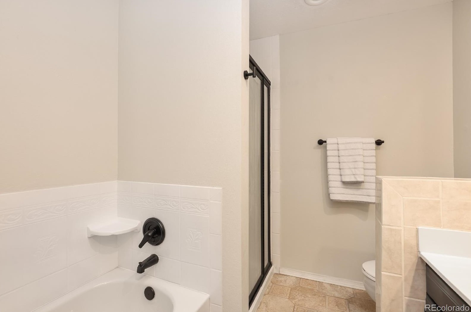 7544 Cove Cir, Littleton CO 80122-3360 exterior