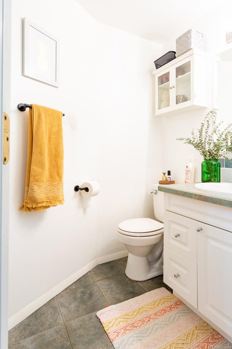 9883 77th Ave, Arvada CO  80005-4014 exterior